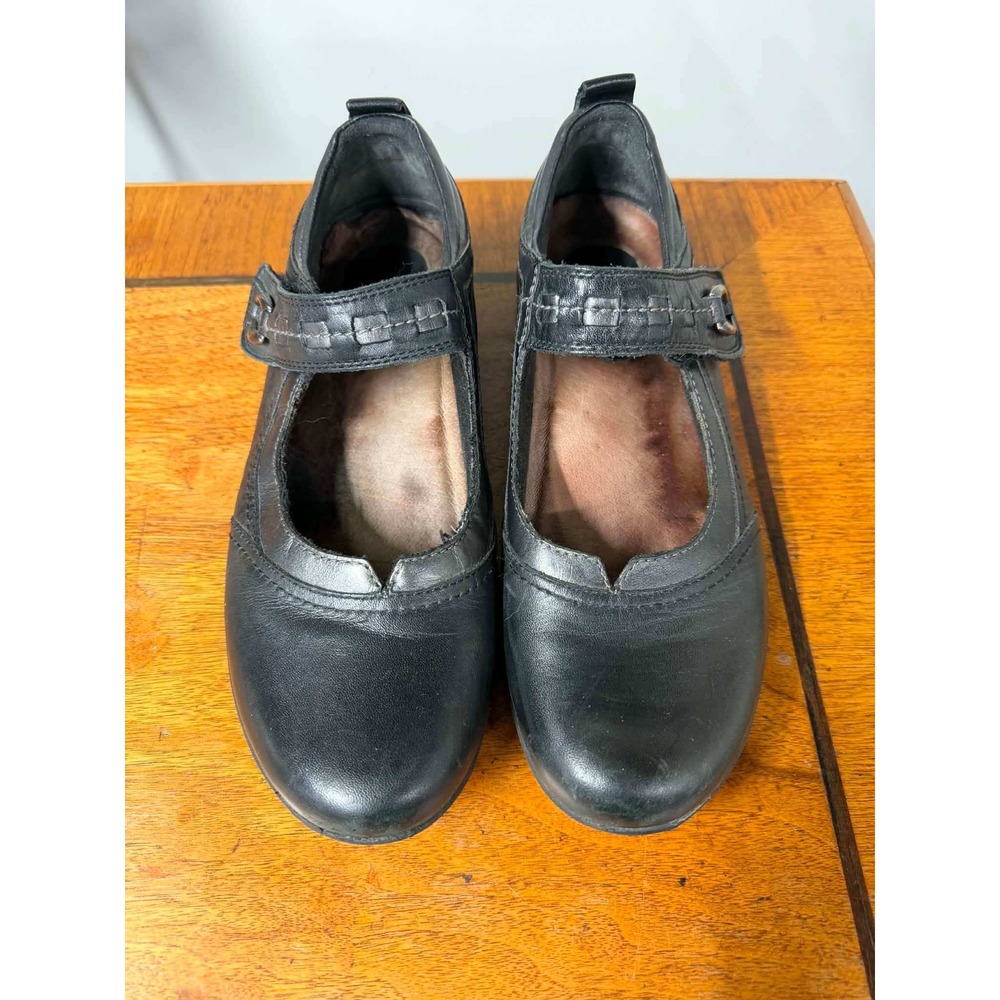 Earth Womens 8.5B Black Angelica Mary Jane Flat Comfort Leather Relief Pod